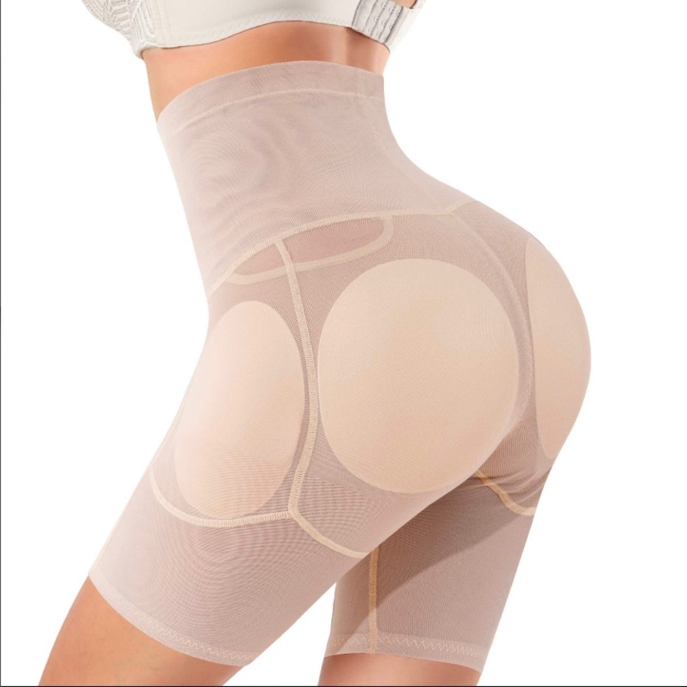 Irisnaya WOMEN’S Shapewear Beige Padded Waist Shorts L NWT